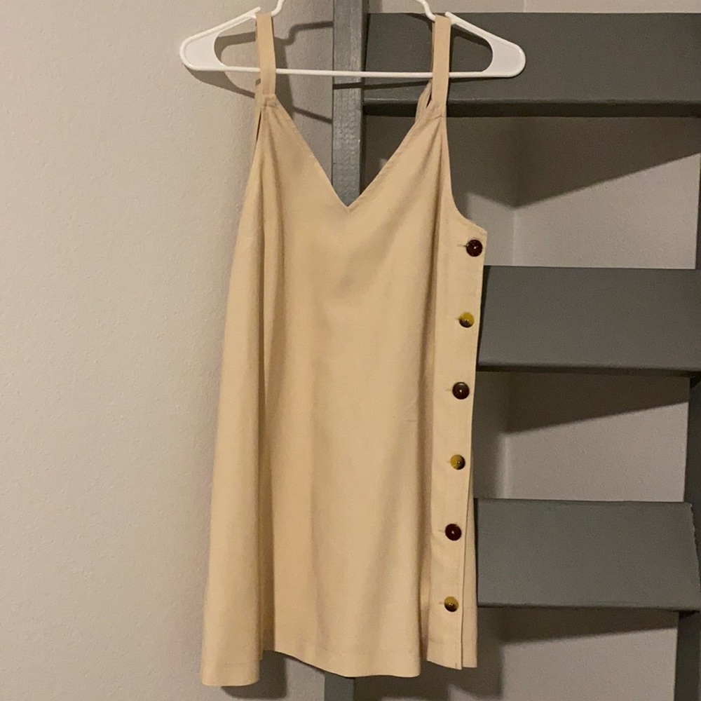 Worn once - gorgeous detail